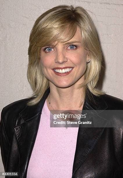 321 Courtney Thorne Smith Photos